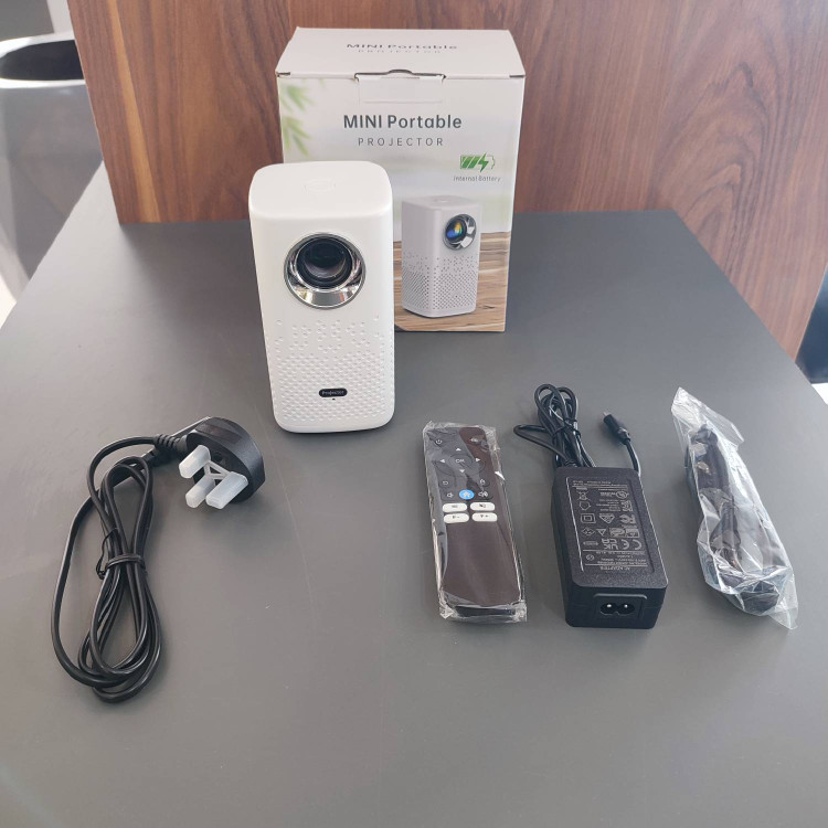 خرید و قیمت ویدیو پروژکتور مینی و خانگی