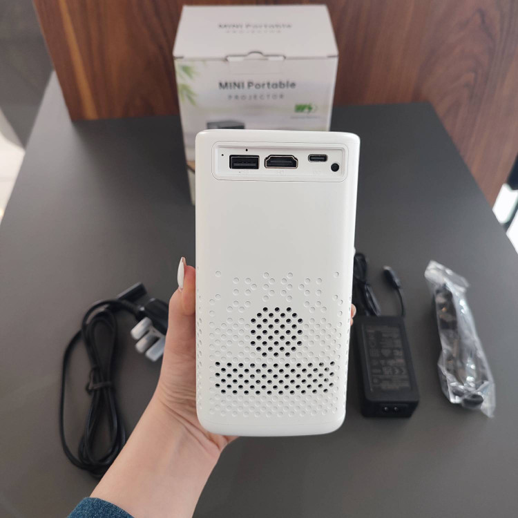 خرید انواع پروژکتور با بهترین قیمت