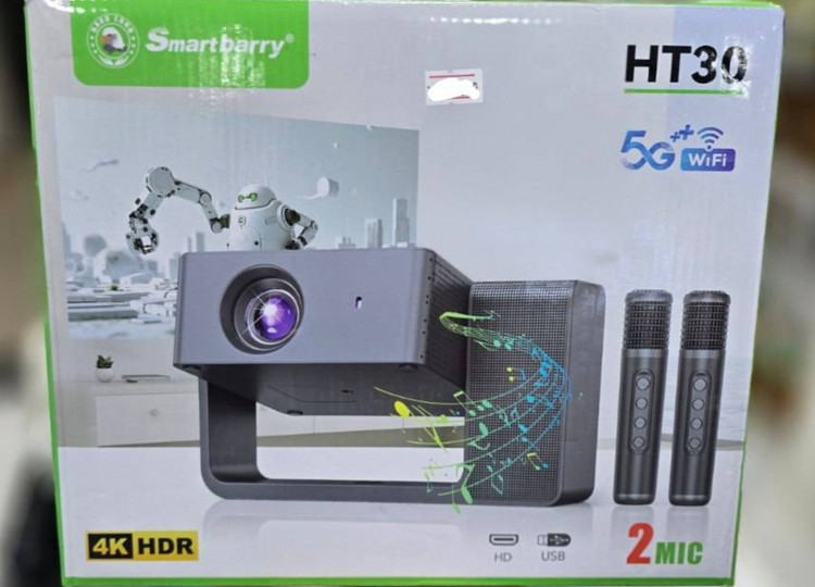 پروژکتور HT30 با پورتهای اتصال — نمایش ورودیهای HDMI و USB