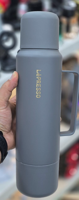 فلاسک مسافرتی با طراحی مدرن برند LePresso مدل LPCFFVF0028